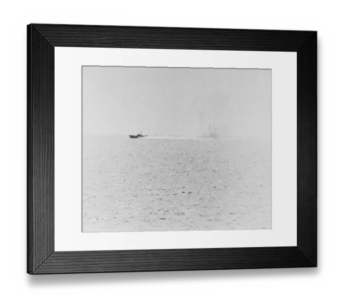 Framed Print : Navy Destroyer in Battle in South China Sea Framed Print : Navy Destroyer in Battle in South China Sea