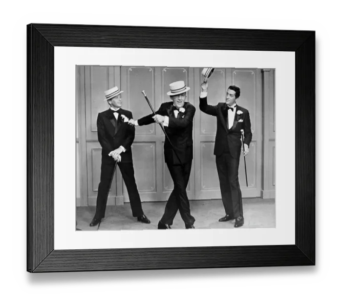 Framed Print : Frank Sinatra, Bing Crosby, and Dean Martin in Robin and the 7 Hoods Framed Print : Frank Sinatra, Bing Crosby, and Dean Martin in Robin and the 7 Hoods