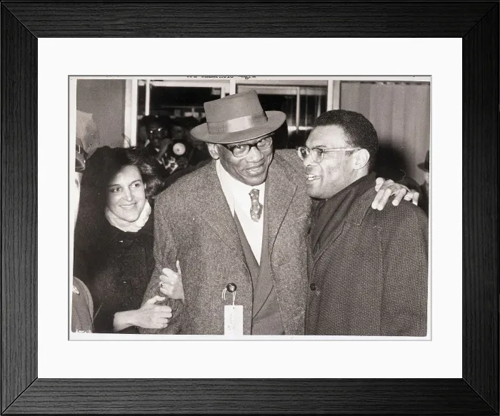 Framed Print : Paul Robeson with Wife and Son Framed Print : Paul Robeson with Wife and Son