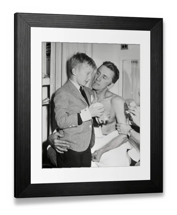 Framed Print : Kirk Douglas Backstage with Son Peter Vincent Framed Print : Kirk Douglas Backstage with Son Peter Vincent