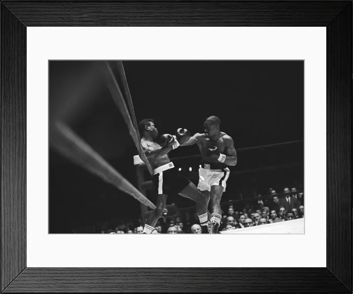 Framed Print : Emile Griffith and Rubin Hurricane Carter Boxing Framed Print : Emile Griffith and Rubin Hurricane Carter Boxing