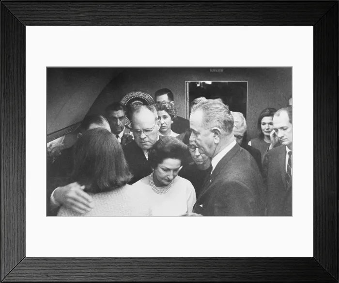Framed Print : Jacqueline Kennedy at Swearing-In of Lyndon Johnson Framed Print : Jacqueline Kennedy at Swearing-In of Lyndon Johnson