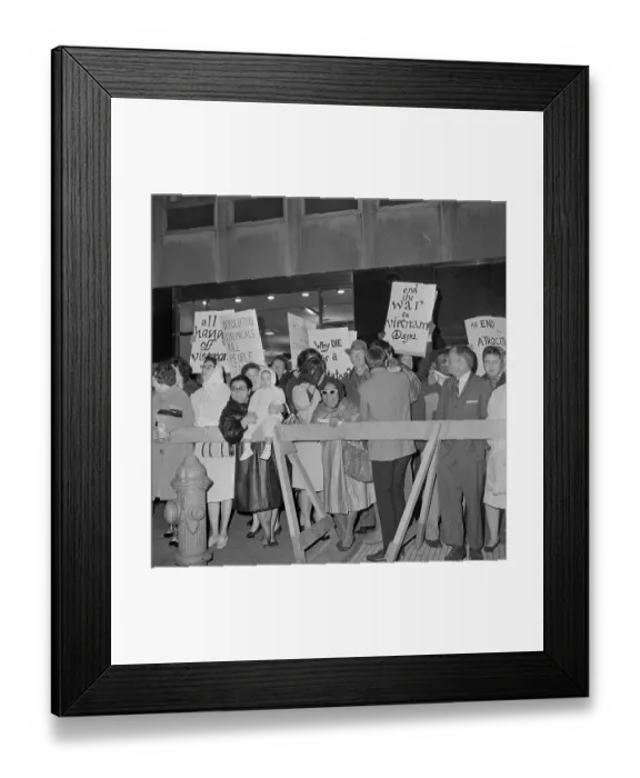 Framed Print : Demonstrators Protesting Vietnam War Framed Print : Demonstrators Protesting Vietnam War