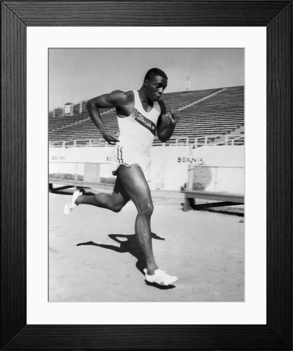 Framed Print : Bob Hayes Training for Track Framed Print : Bob Hayes Training for Track