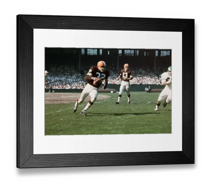 Framed Print : Jim Brown Running with Football Framed Print : Jim Brown Running with Football