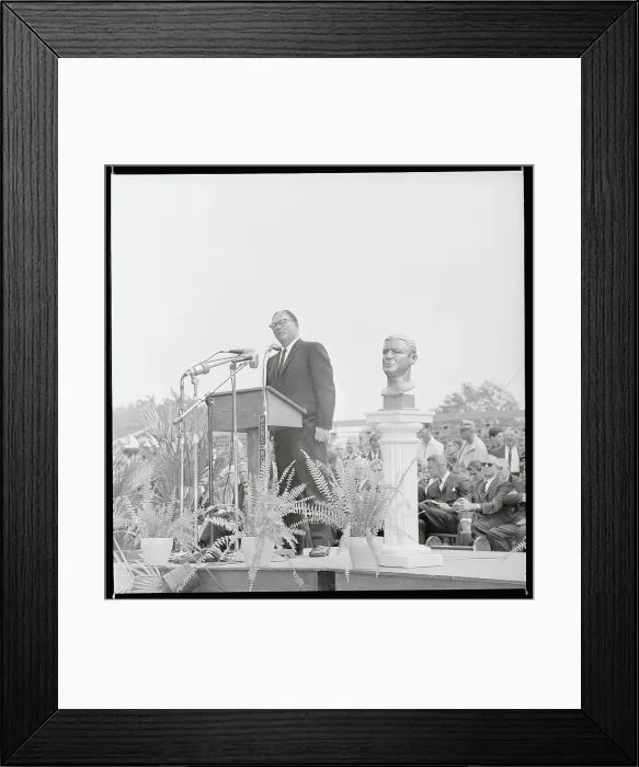 Framed Print : Curly Lambeau Giving Speech