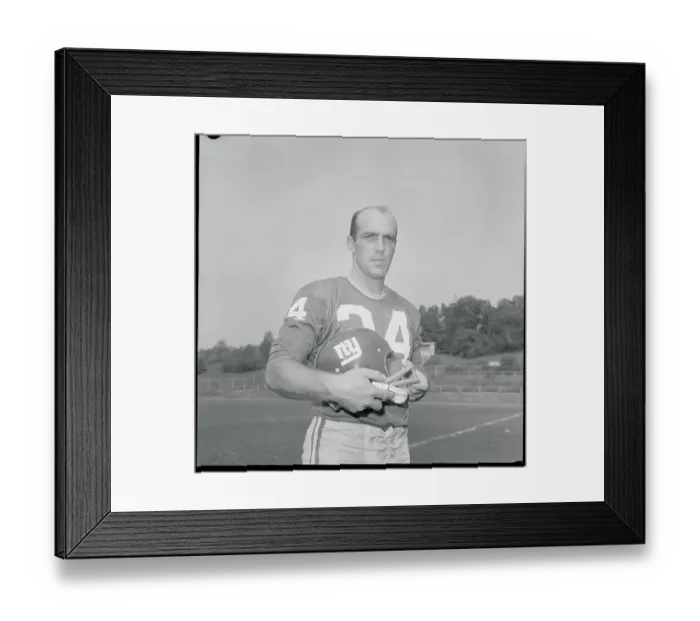 Framed Print : Don Chandler Pausing on Field Framed Print : Don Chandler Pausing on Field