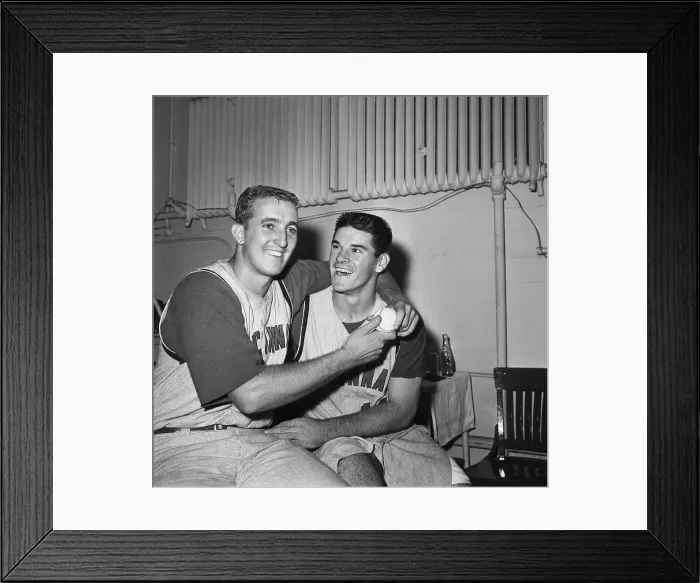 Framed Print : Pete Rose with Jim Maloney After Victory Framed Print : Pete Rose with Jim Maloney After Victory