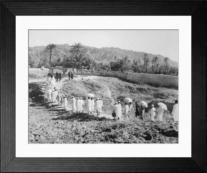 Framed Print : Muslims on Pilgrimage to Mecca Framed Print : Muslims on Pilgrimage to Mecca