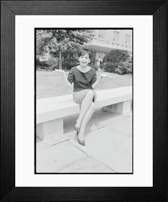 Framed Print : Happy Soprana Teresa Strata Framed Print : Happy Soprana Teresa Strata