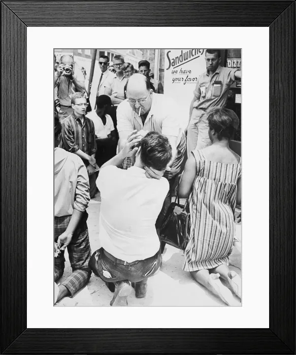 Framed Print : Restaurant Owner Smashes Egg In Protester's Face Framed Print : Restaurant Owner Smashes Egg In Protester's Face