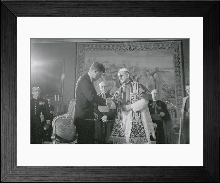 Framed Print : John Kennedy and Pope Paul VI Framed Print : John Kennedy and Pope Paul VI