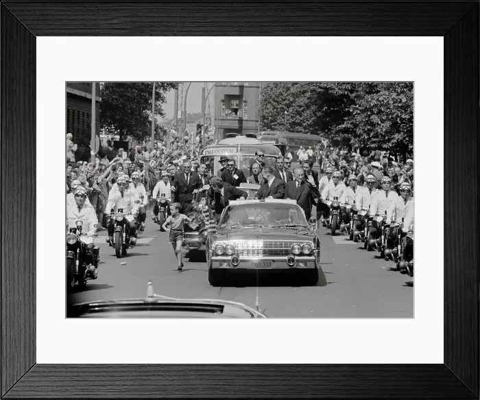Framed Print : President Kennedy's Motorcade