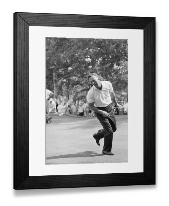 Framed Print : Arnold Palmer Grimacing After Missing Putt Framed Print : Arnold Palmer Grimacing After Missing Putt