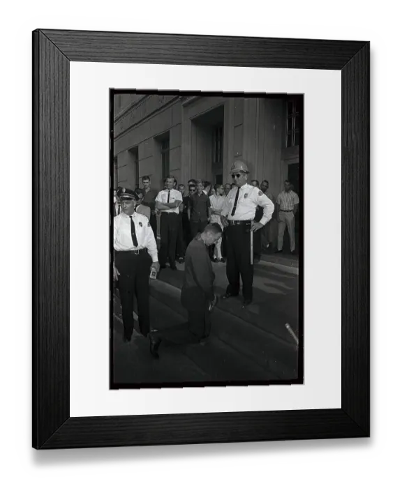 Framed Print : Reverend Ed King Praying in Protest Framed Print : Reverend Ed King Praying in Protest