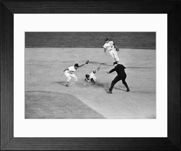 Framed Print : Roberto Clemente Beating Throw to Second Base Framed Print : Roberto Clemente Beating Throw to Second Base