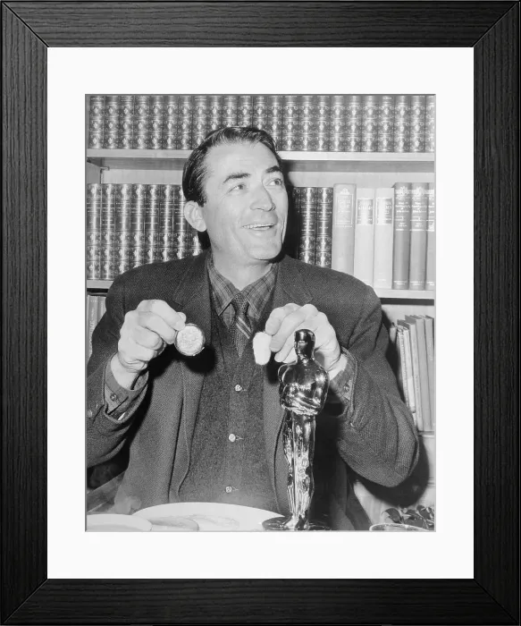 Framed Print : Gregory Peck Breakfasting with His Oscar Framed Print : Gregory Peck Breakfasting with His Oscar