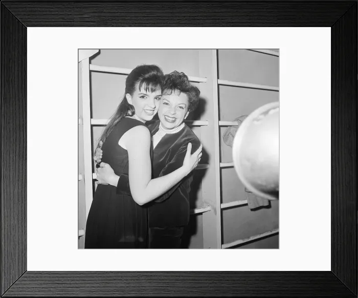 Framed Print : Judy Garland and Liza Minnelli Framed Print : Judy Garland and Liza Minnelli