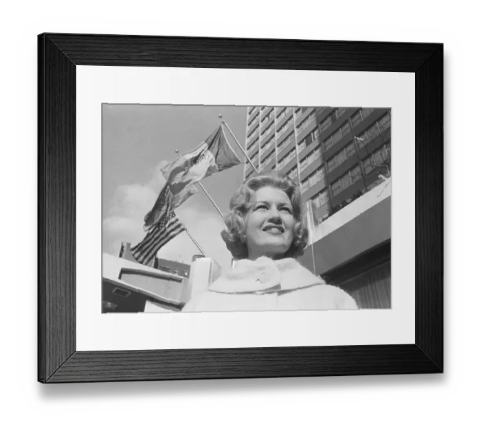 Framed Print : Diane Sawyer, Junior Miss in New York