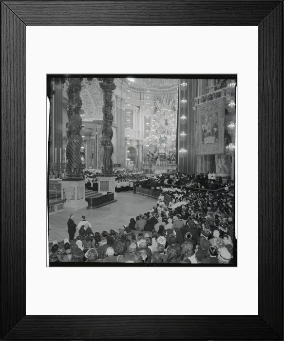 Framed Print : Interior of St. Peter's Basilica During Ceremony Framed Print : Interior of St. Peter's Basilica During Ceremony