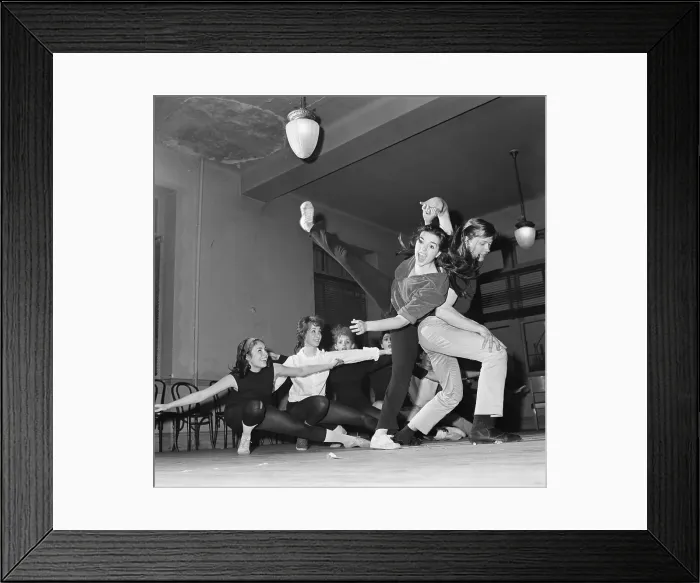 Framed Print : Liza Minnelli in Rehearsal Framed Print : Liza Minnelli in Rehearsal