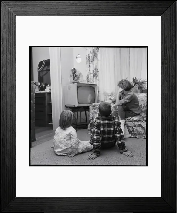 Framed Print : June, Chris And Barbara Robbin At Tv Framed Print : June, Chris And Barbara Robbin At Tv