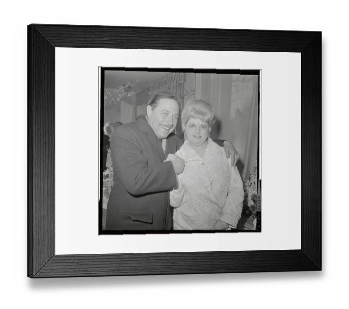 Framed Print : Actress Hermione Braddeley with Tennessee Williams Framed Print : Actress Hermione Braddeley with Tennessee Williams