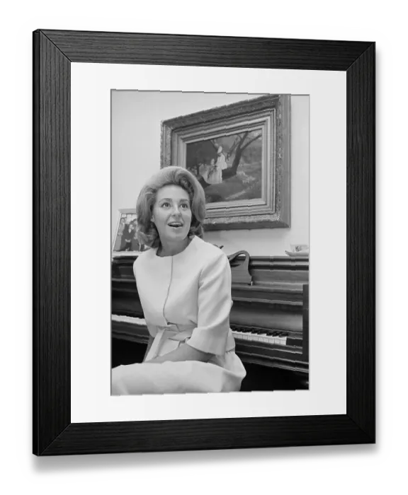 Framed Print : Joan Kennedy Posing in Her Home Framed Print : Joan Kennedy Posing in Her Home