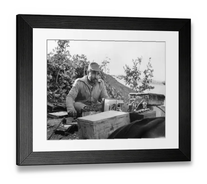 Framed Print : Kurdish Operator Mans Wireless Equipment Framed Print : Kurdish Operator Mans Wireless Equipment