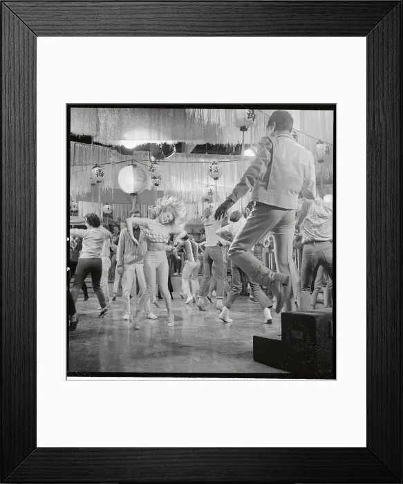 Framed Print : Ann-Margret Holding Her Award
