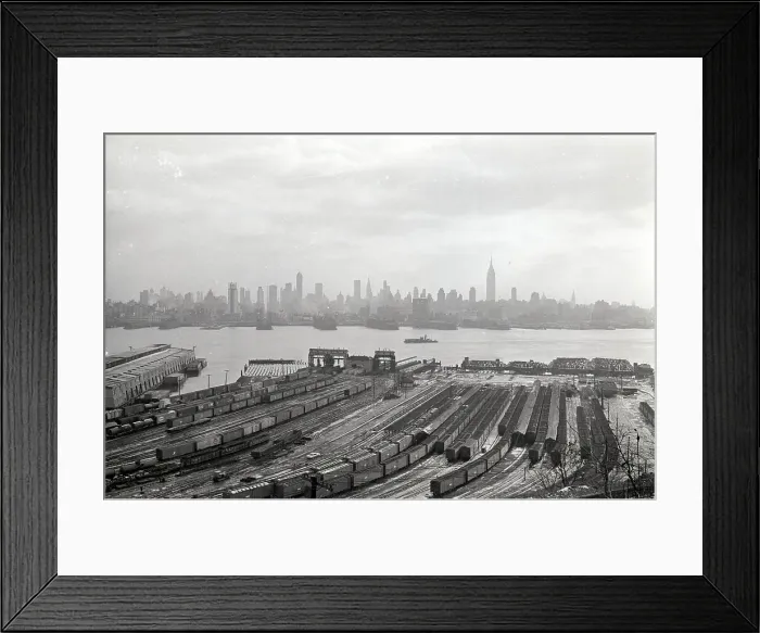 Framed Print : Tugboat Moving Up The Hudson River Framed Print : Tugboat Moving Up The Hudson River