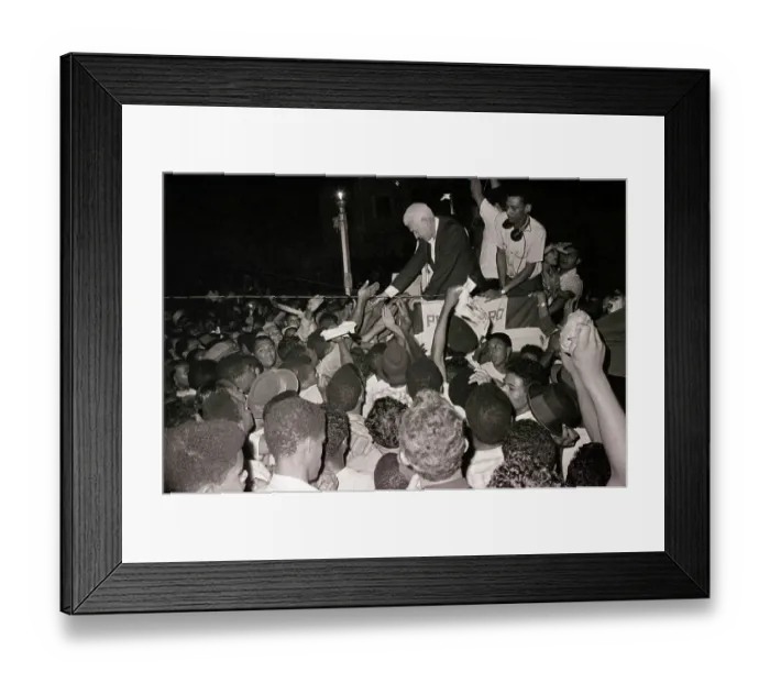 Framed Print : Juan Bosch Shakes Hands from Stand Framed Print : Juan Bosch Shakes Hands from Stand