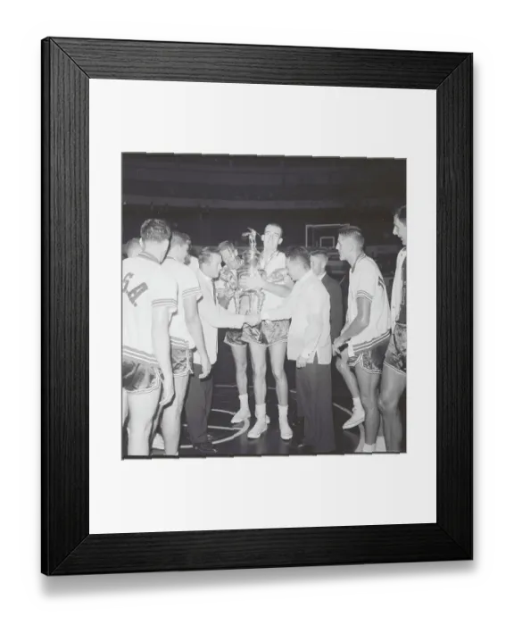 Framed Print : Ambrosio Padilla and Lester Lane Shaking Hands Framed Print : Ambrosio Padilla and Lester Lane Shaking Hands