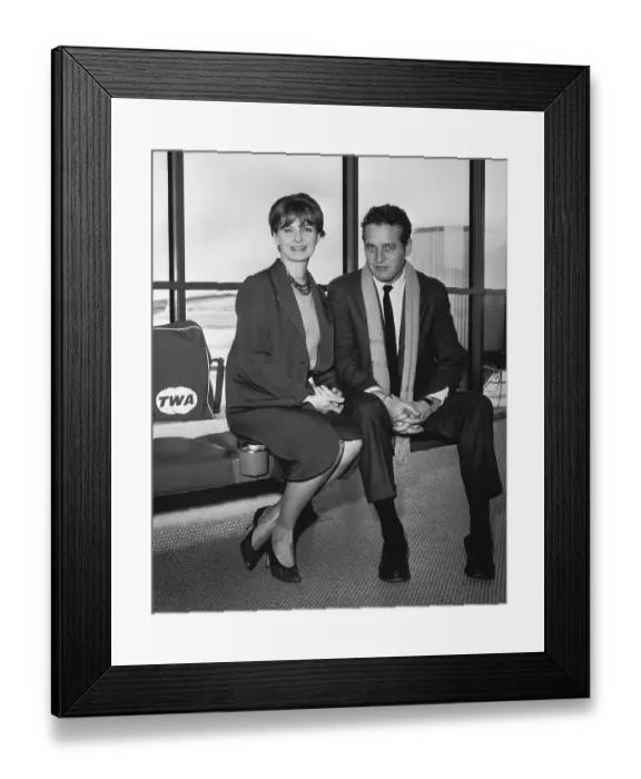 Framed Print : Joanne Woodward and Husband Paul Newman at Airport Framed Print : Joanne Woodward and Husband Paul Newman at Airport
