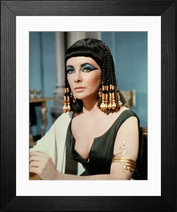 Framed Print : Elizabeth Taylor in Cleopatra Framed Print : Elizabeth Taylor in Cleopatra