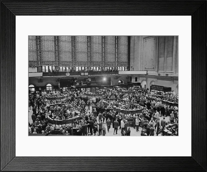 Framed Print : View of Stock Exchange Floor Framed Print : View of Stock Exchange Floor