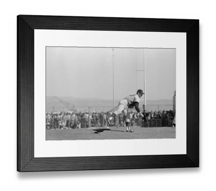 Framed Print : Ralph Terry Pitching Framed Print : Ralph Terry Pitching