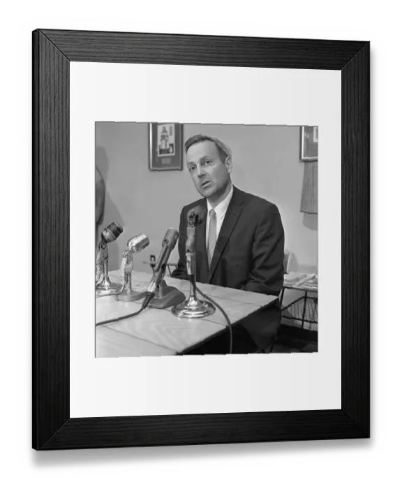Framed Print : Psychiatrist for Former General Walker Framed Print : Psychiatrist for Former General Walker