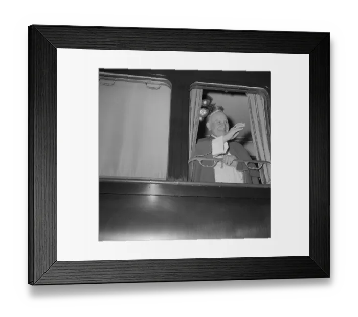 Framed Print : Pope John XXIII Giving Blessing from Window Framed Print : Pope John XXIII Giving Blessing from Window