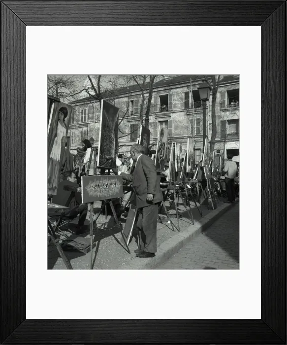 Framed Print : Montmartre Framed Print : Montmartre