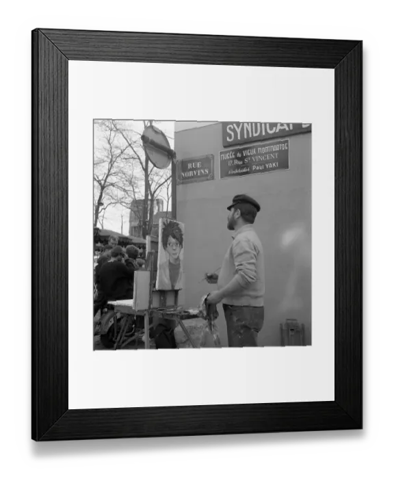 Framed Print : Montmartre Framed Print : Montmartre