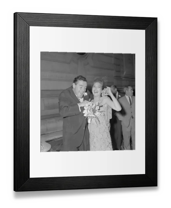 Framed Print : Jack Lemmon and Felicia Farr Wedding Framed Print : Jack Lemmon and Felicia Farr Wedding