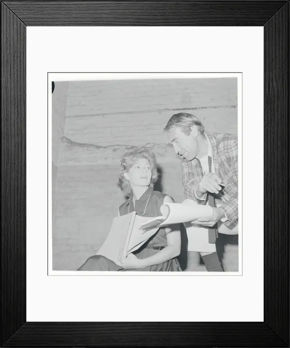 Framed Print : Rita Hayworth and Gary Merrill Framed Print : Rita Hayworth and Gary Merrill