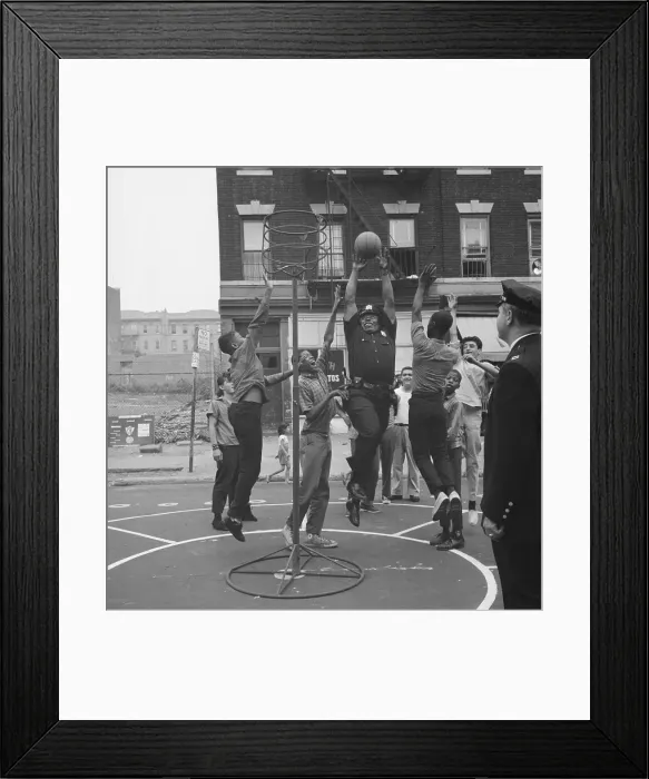 Framed Print : Its Done This Way, Fellas! Framed Print : Its Done This Way, Fellas!
