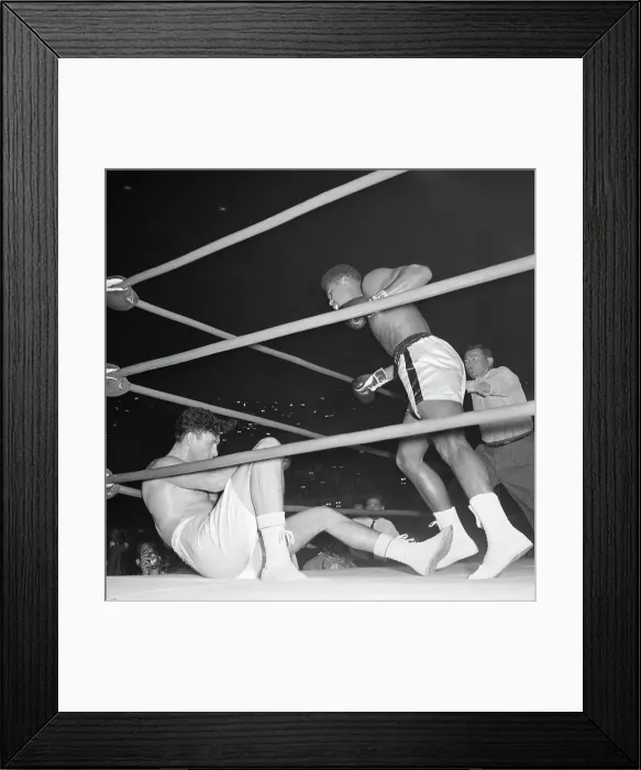 Framed Print : View of Cassius Clay Knocking Out Alejando Lavorante Framed Print : View of Cassius Clay Knocking Out Alejando Lavorante