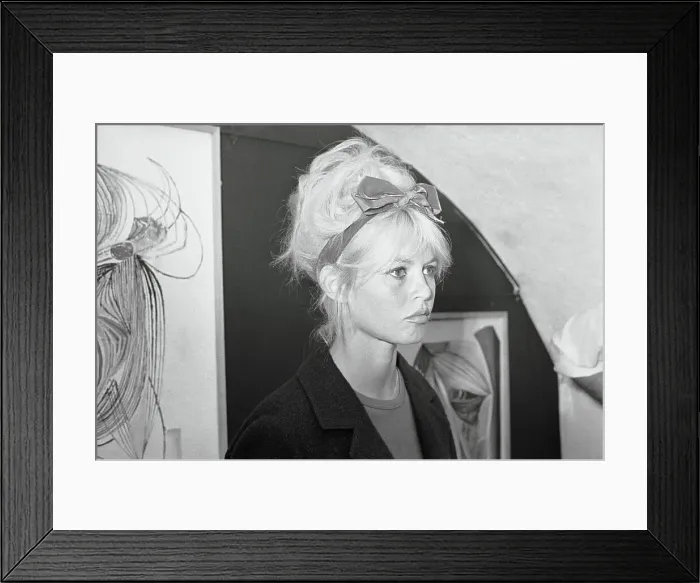 Framed Print : Brigitte Bardot Attending Dussart Art Showing Framed Print : Brigitte Bardot Attending Dussart Art Showing