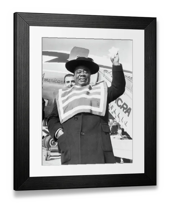 Framed Print : Louis Armstrong in Chile Framed Print : Louis Armstrong in Chile