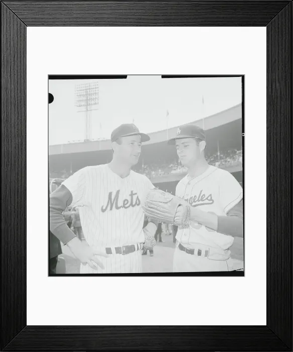 Framed Print : Don Drysdale Speaking with Roger Craig Framed Print : Don Drysdale Speaking with Roger Craig