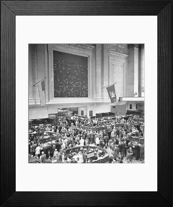 Framed Print : Floor of Stock Exchange Framed Print : Floor of Stock Exchange