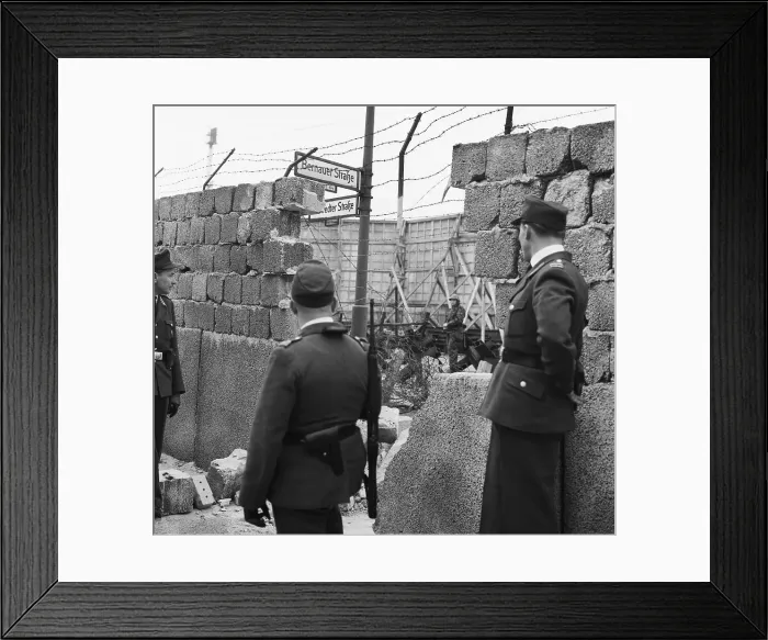 Framed Print : Guards Look Through Hole In Berlin Wall Framed Print : Guards Look Through Hole In Berlin Wall
